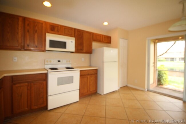 Building Photo - 6602 Sandy Bank Terrace