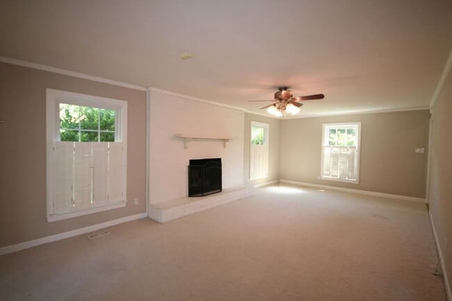Building Photo - - WONDERFUL 2-STORY HOME IN WALNUT CREEK *SPRING CREEK SCHOOL DISTRICT* -