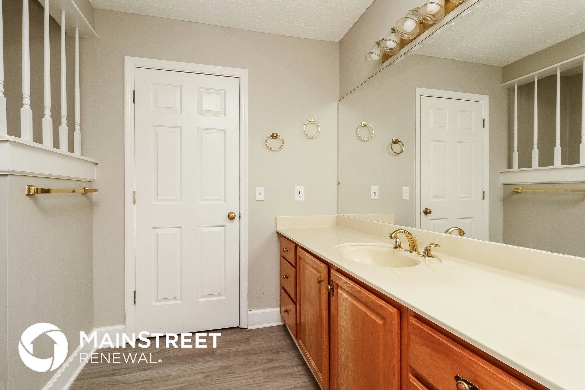 Building Photo - 115 Cedar Forest Dr