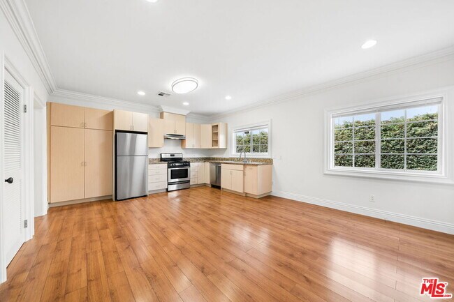 Building Photo - 14654 Gault St