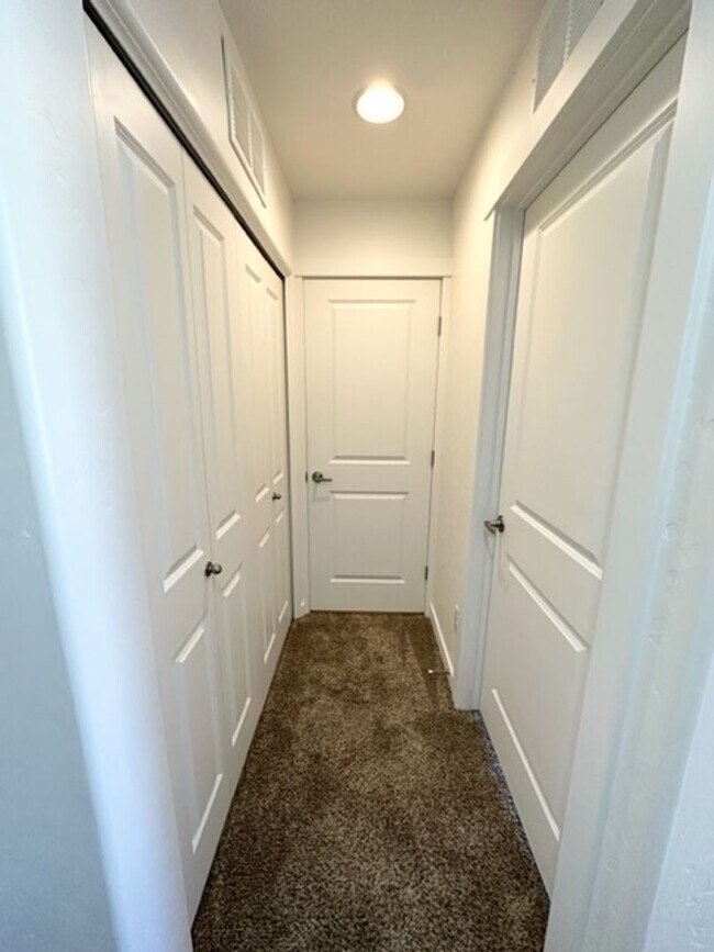 Building Photo - Find your perfect match with our rental pr...