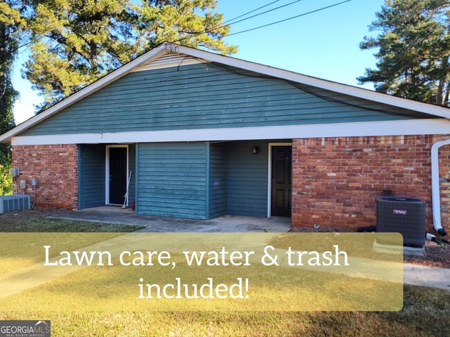 Primary Photo - 422 GA Hwy 211