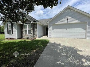 Building Photo - 539 Fernway Dr