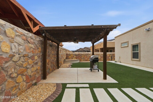 Building Photo - 14853 Oldenberg Ct