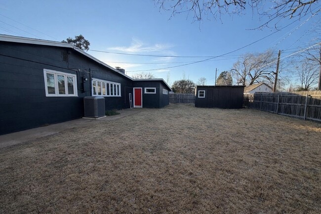 Building Photo - 3404 42nd St