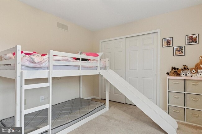 Building Photo - 235 Copper Beech Dr