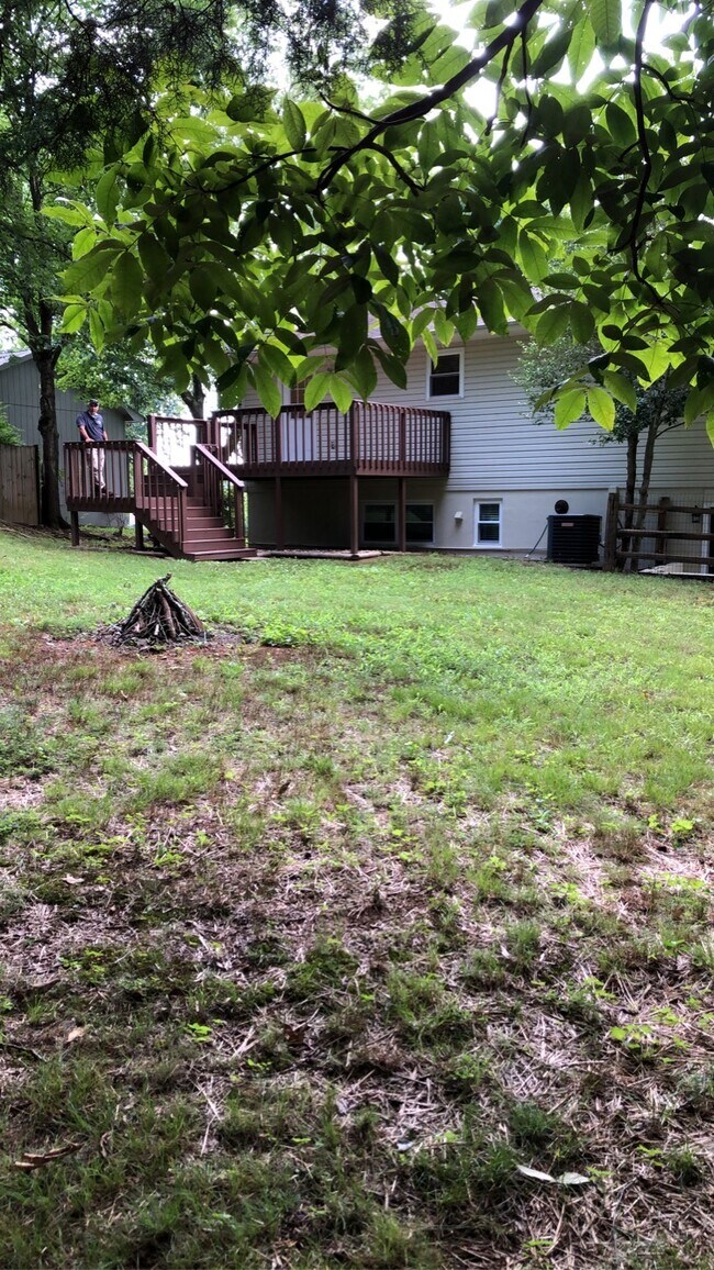 Building Photo - 11130 Concord Woods Dr