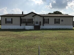 Building Photo - 2500 Redwood Cir