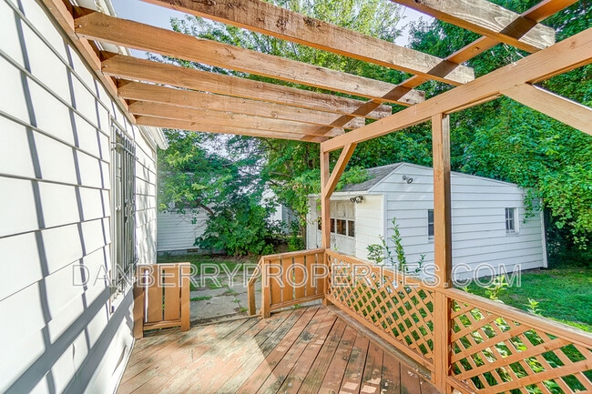 Building Photo - 1132 Brookley Blvd