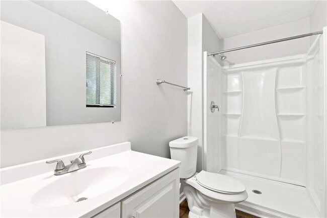 Building Photo - 413 Bob Wood Dr