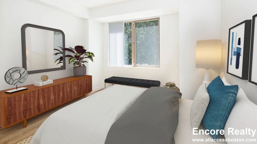 Building Photo - 285 Third St. Unit 635