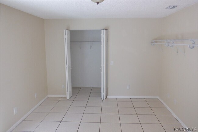 Building Photo - 7234 Cherry Laurel Dr