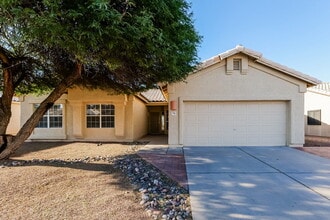 Building Photo - 9940 E Paseo San Bruno