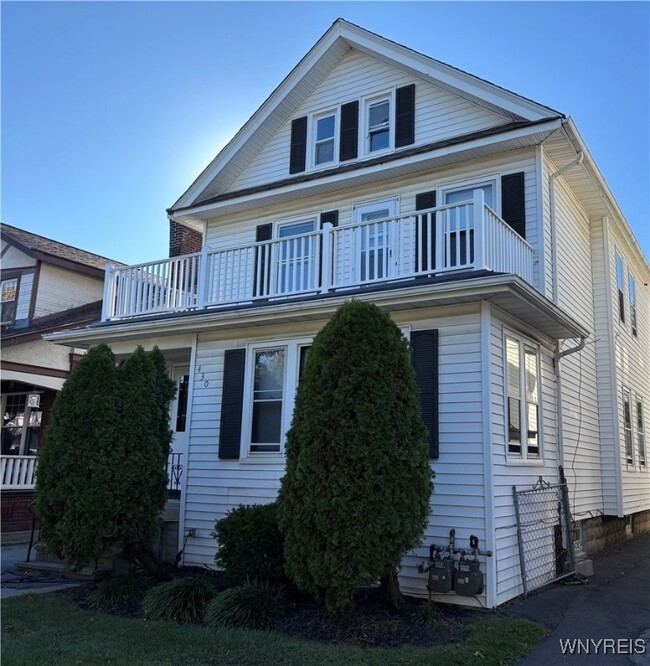 Primary Photo - 430 Colvin Ave