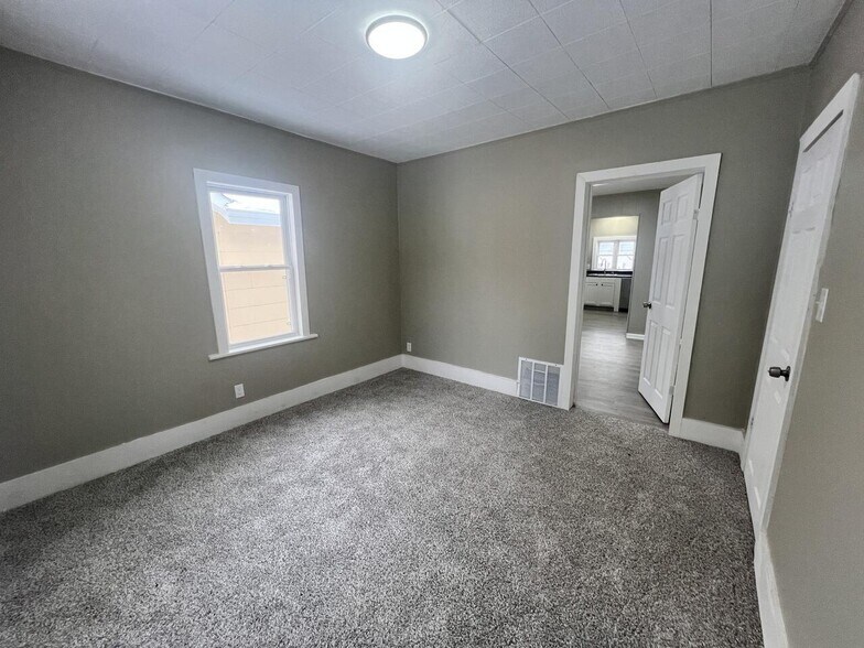 Building Photo - 1507 Tyler St
