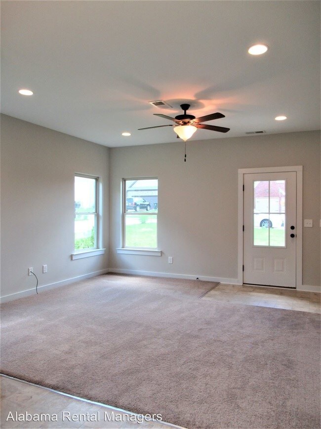 Building Photo - 4 br, 3 bath House - 124 Shepherd's Loop
