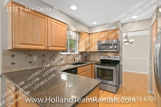 Building Photo - 1372 E Dry Creek Pl