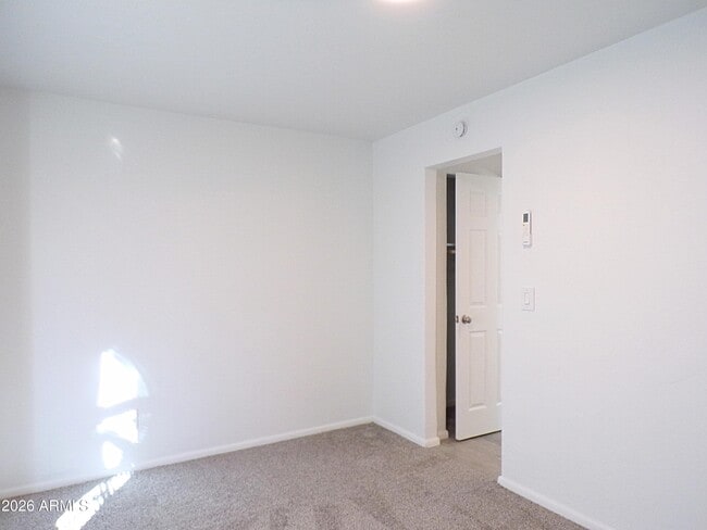 Building Photo - 4849 S Ricardo Dr