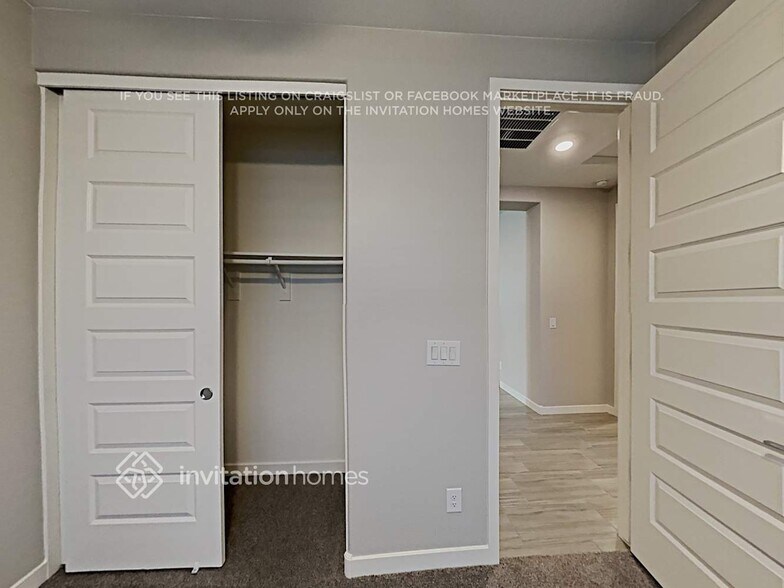 Building Photo - 16537 W Alameda Rd