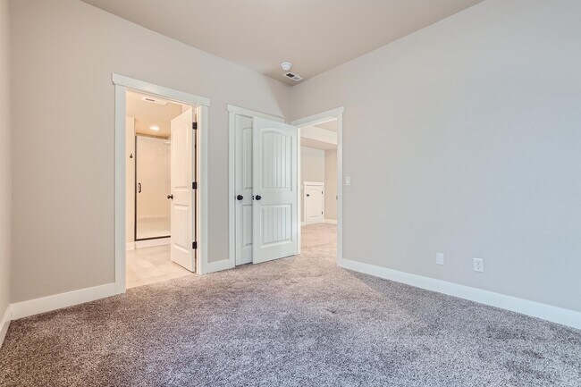 Building Photo - 859 Redemption Point