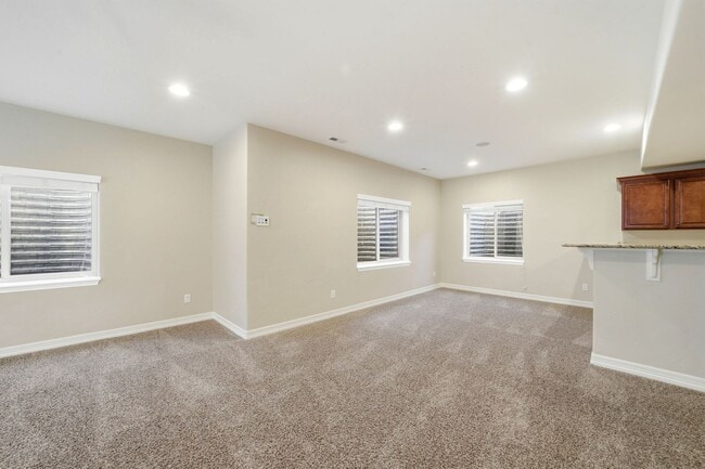 Building Photo - Fabulous Northern Colorado Springs Location! Academy School District 20!