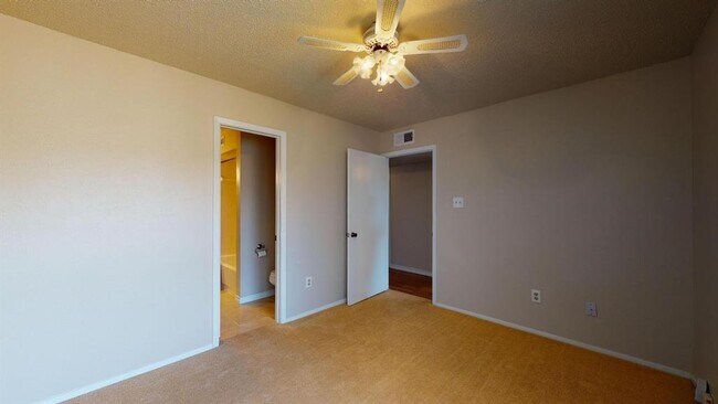 Building Photo - 5757 Martel Ave