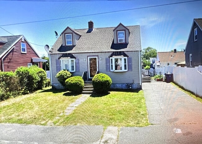 Building Photo - 141 Derby Rd