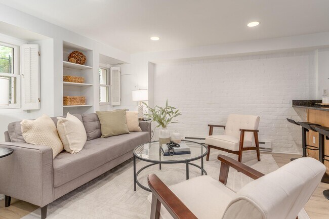 Building Photo - 1683 35th St NW