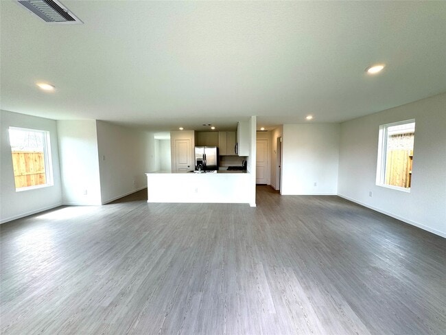 Building Photo - 28763 Texas Plns Dr