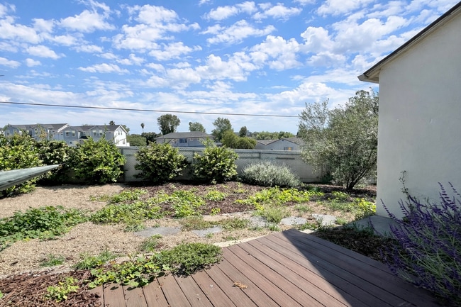 Building Photo - Charming 2 Bedroom, 1 Bathroom Home in Arroyo Grande