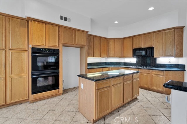 Building Photo - 34113 Castle Pines Dr
