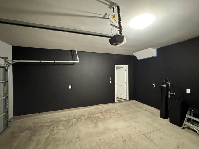 Building Photo - 13108 Chapala Wy