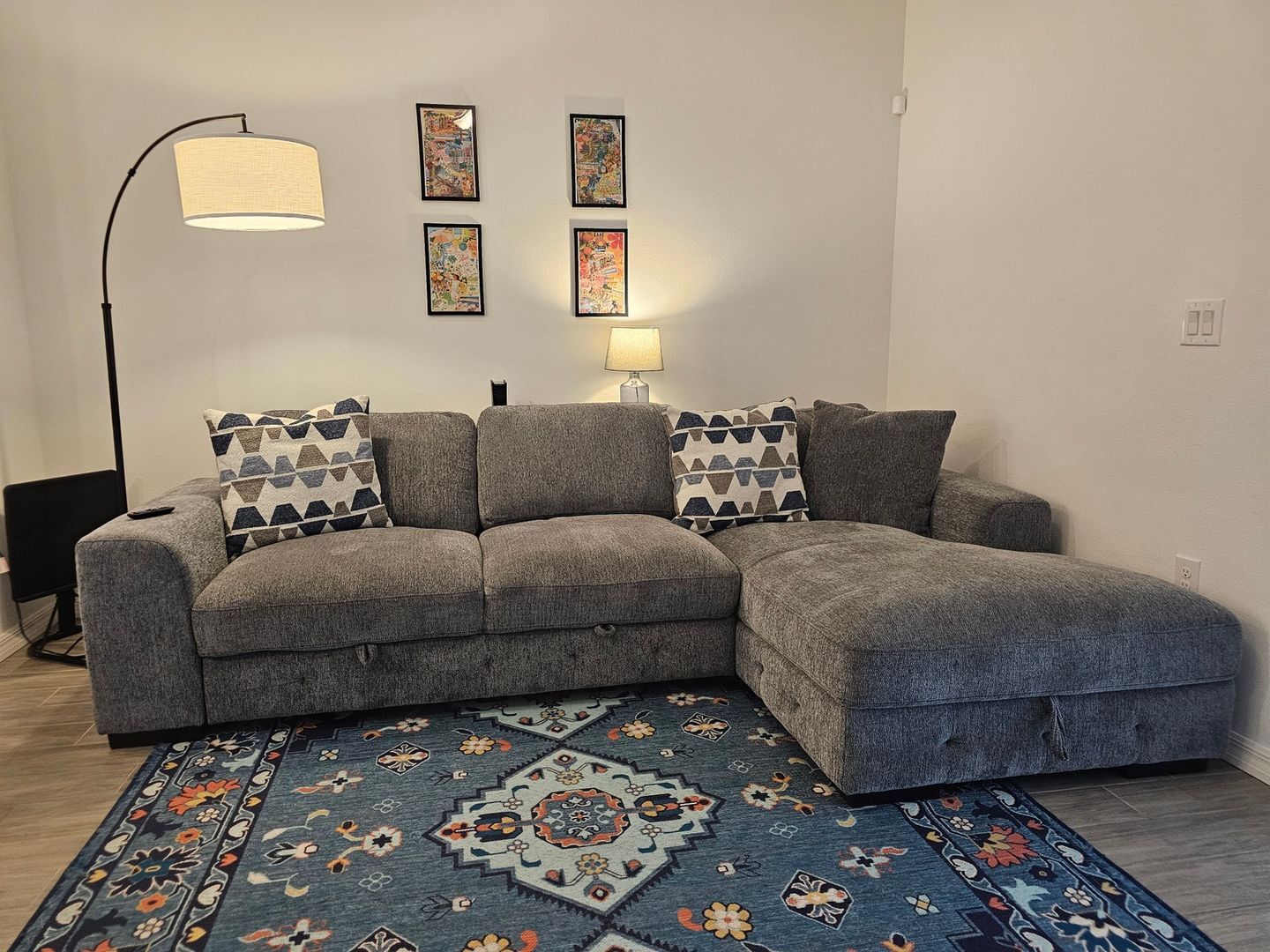 Building Photo - 8 Serenade Pl