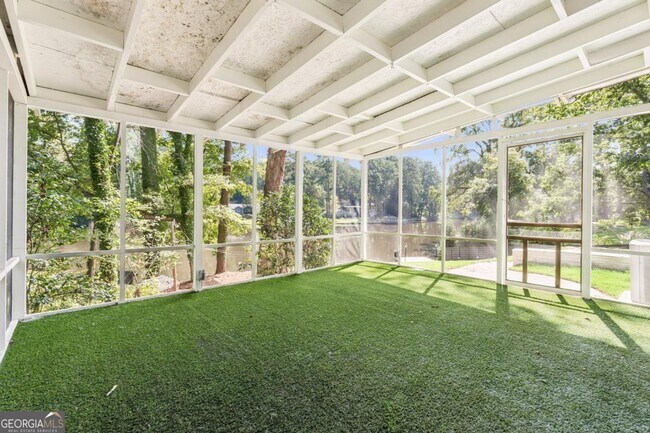 Building Photo - 1568 Niskey Lake Trail SW