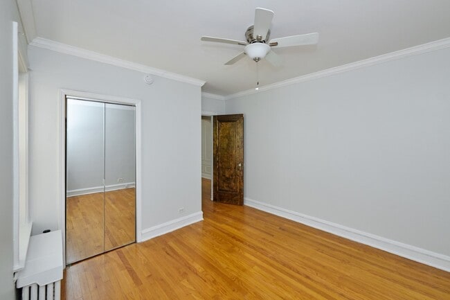 Building Photo - 1112 Grove St