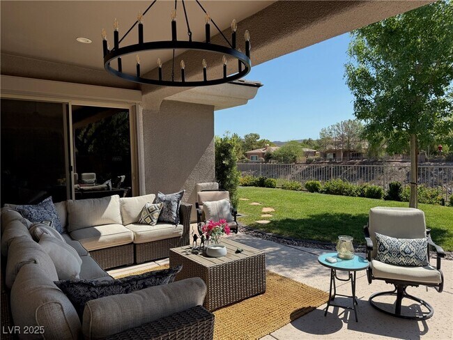 Building Photo - 105 Fountainhead Cir