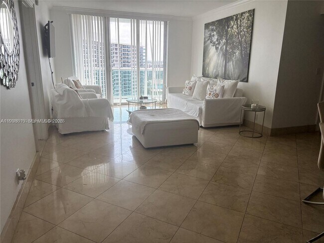 Building Photo - 3901 S Ocean Dr