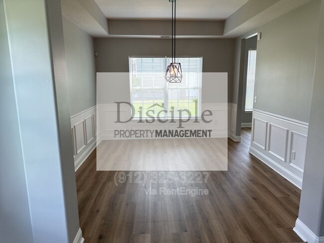Building Photo - 387 O'Hara Dr
