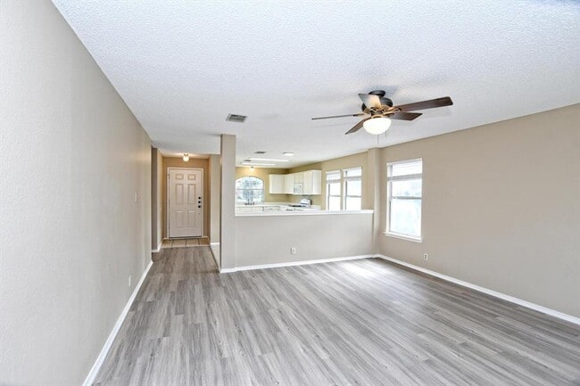Building Photo - 15009 Big Falls Dr