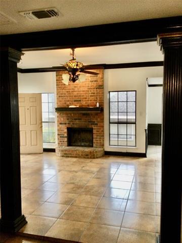 Building Photo - 4106 Sunday Hill Dr