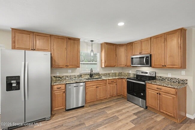 Building Photo - 2850 Starlight Dr