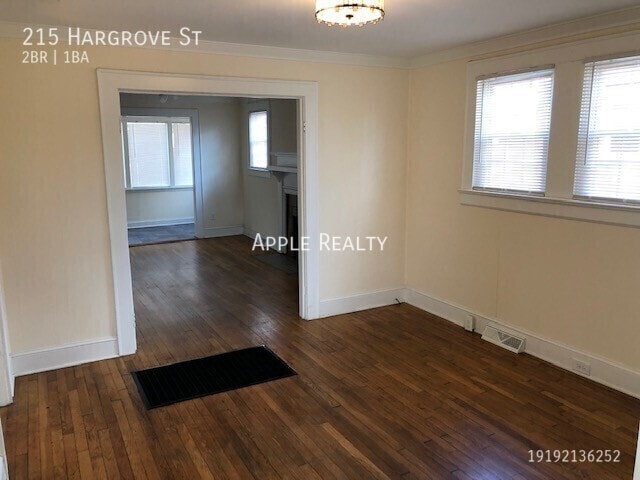 Building Photo - 215 Hargrove St