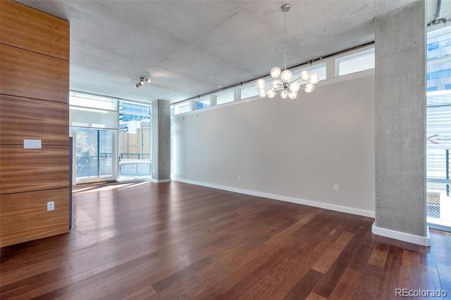 Building Photo - 1620 Little Raven St