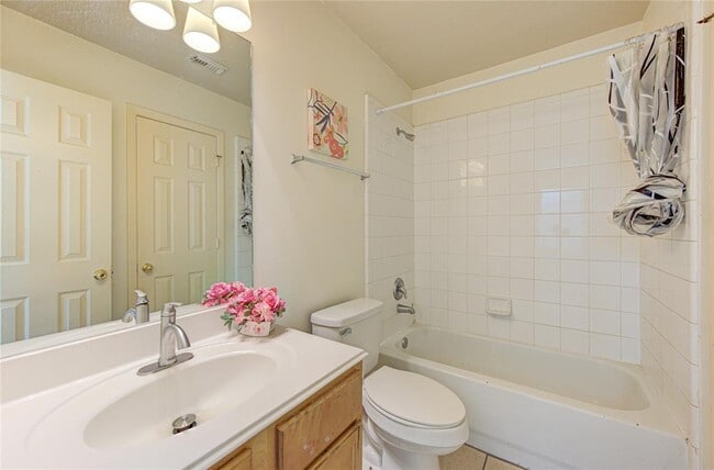 Building Photo - 6502 Wellington Meadows Dr