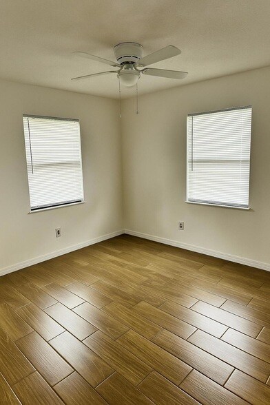 Building Photo - 1892 SW Biltmore St