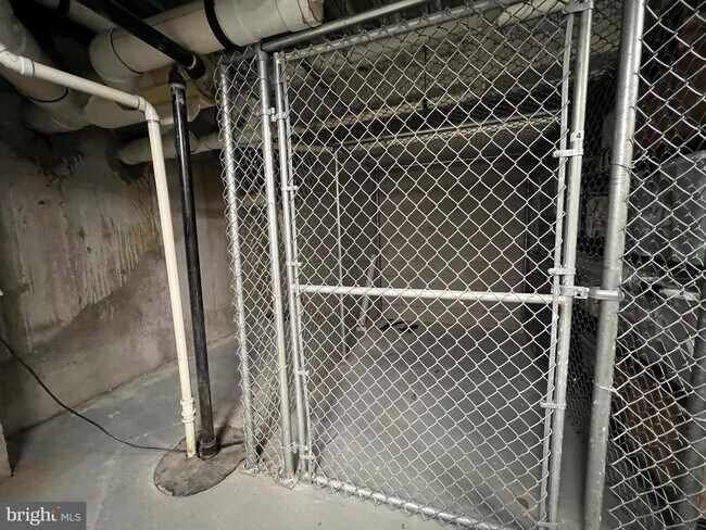 Building Photo - 2360 NJ-33