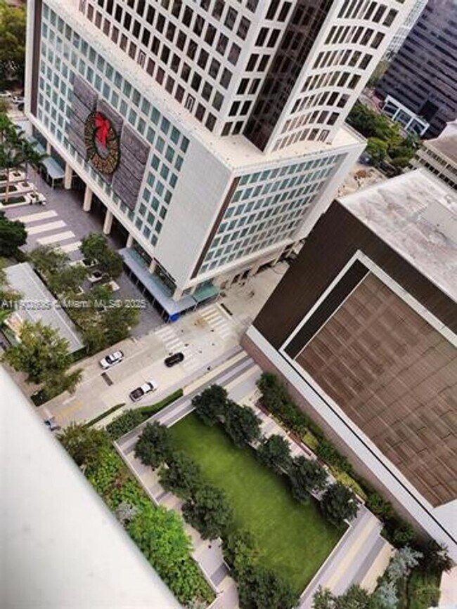 Building Photo - 55 SE 6th St