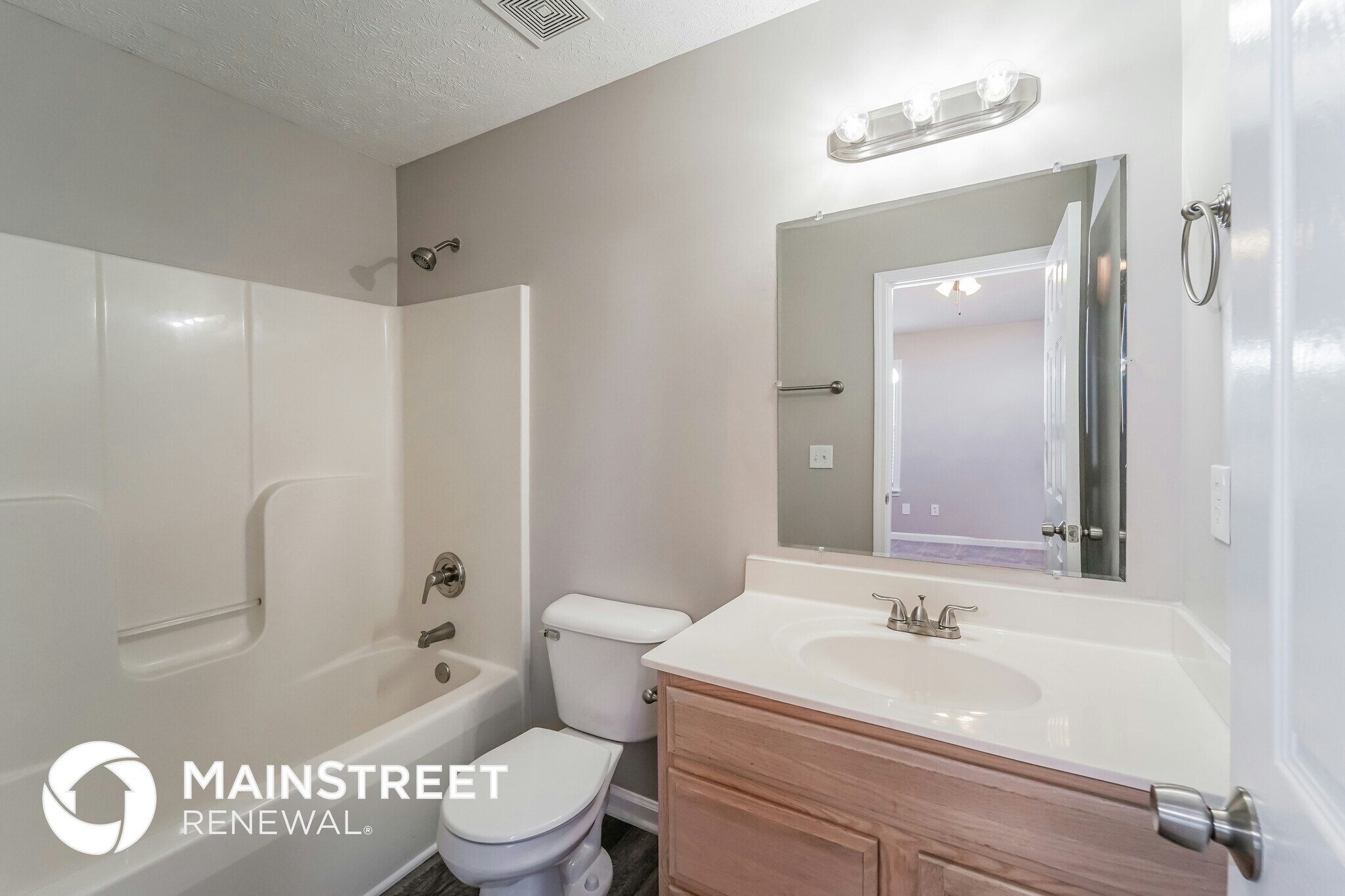 Building Photo - 6700 Leverett Ln