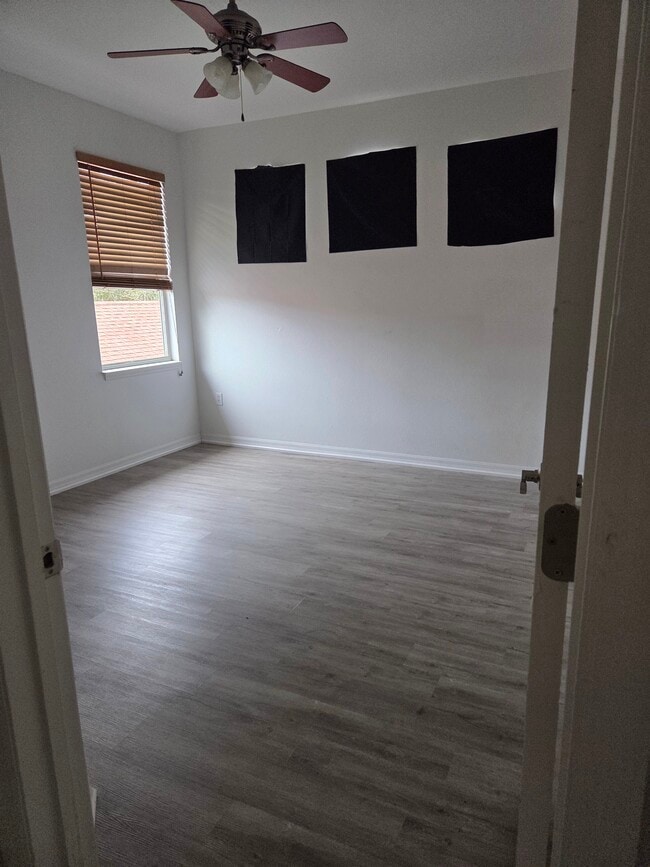 Building Photo - 1462 Daryl Dr