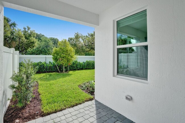 Building Photo - Gorgeous Brand New 3 Bedroom 2 Bath (2-story) Townhouse in Deerfield Beach